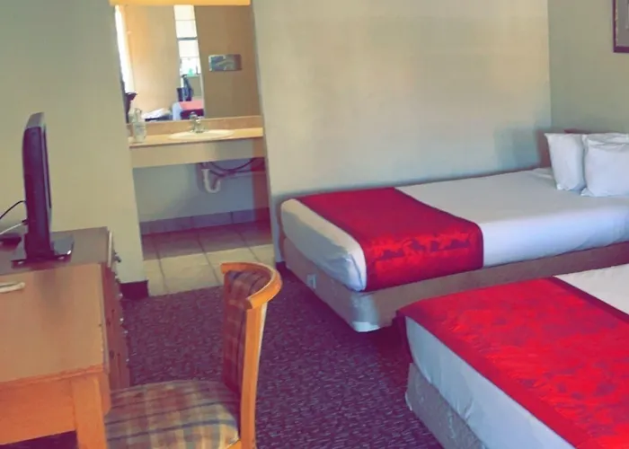 Silver Queen Motel