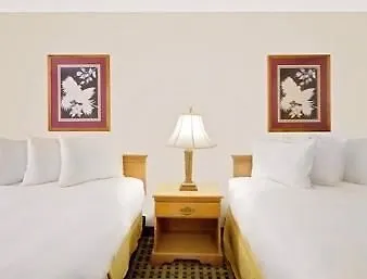 Silver Queen Motel